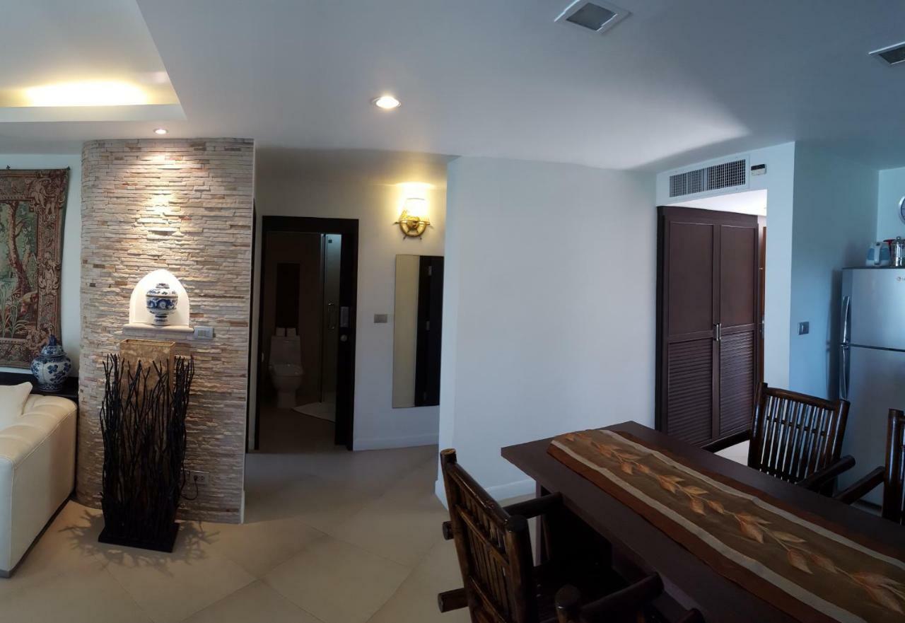Karon Beach Apartment Sea View Esterno foto